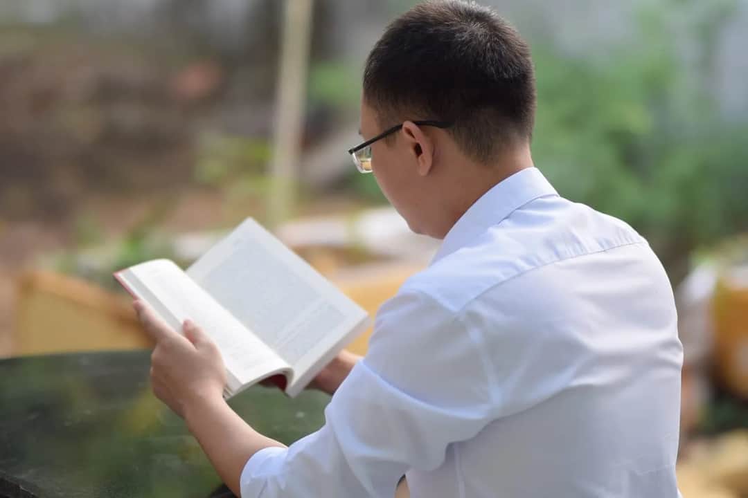 Polska szkoła: Co z nauczaniem? Zmiany, wyzwania, przyszłość.