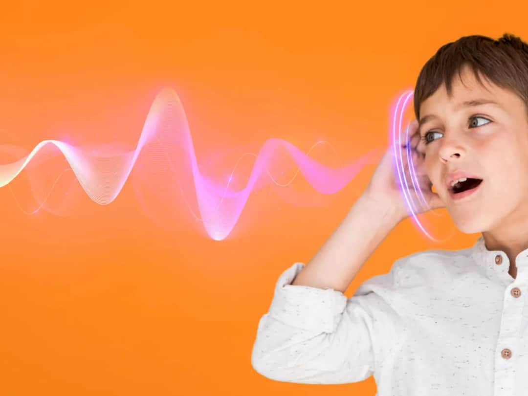 Echolalia rozwojowa: Kiedy powtarzanie mowy u dziecka jest normą?